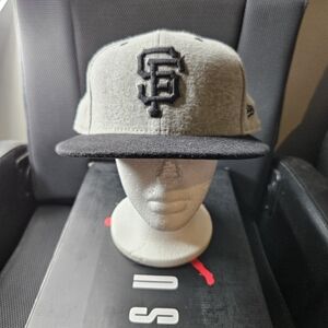 New Era 59Fifty 5950 Baseball Hat Size 8 Gray Black Cap San Francisco Giants